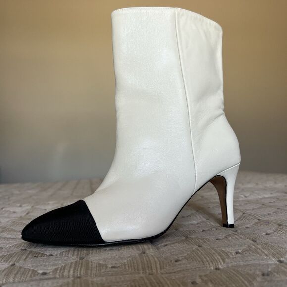 Toral Cream Leather & Black Fabric Cap Pointy Toe Boots Women EU 36 US 6 Chic - Picture 2 of 16